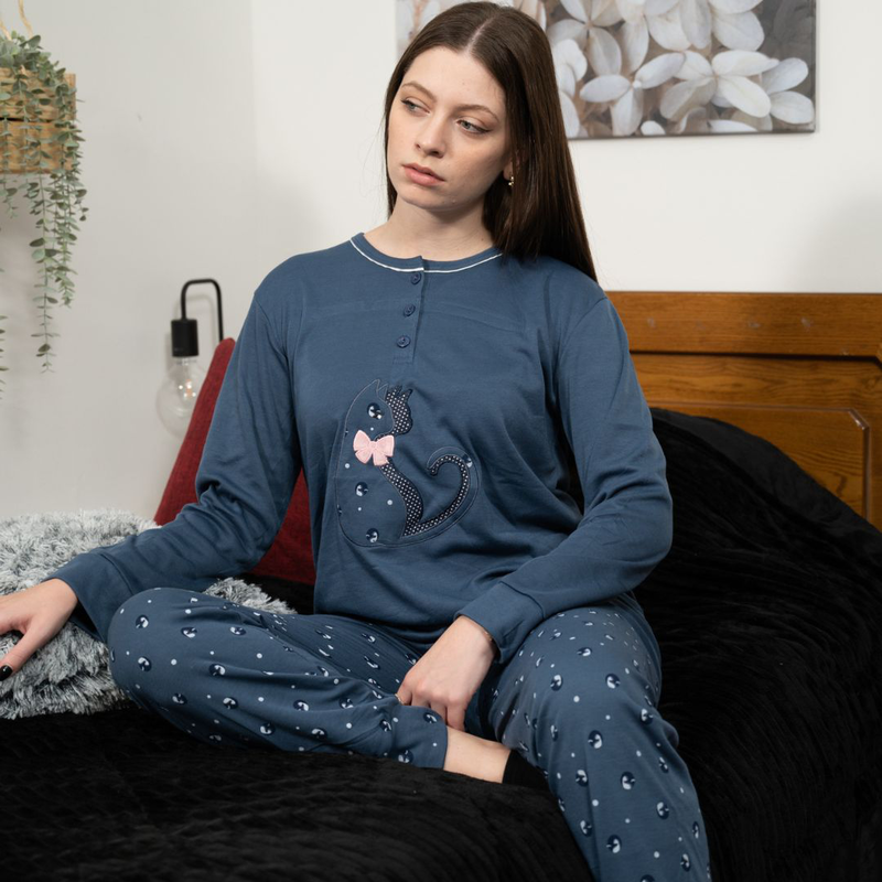 Product image: Ladys pajama with buttom in flanel fabric #f1596-null