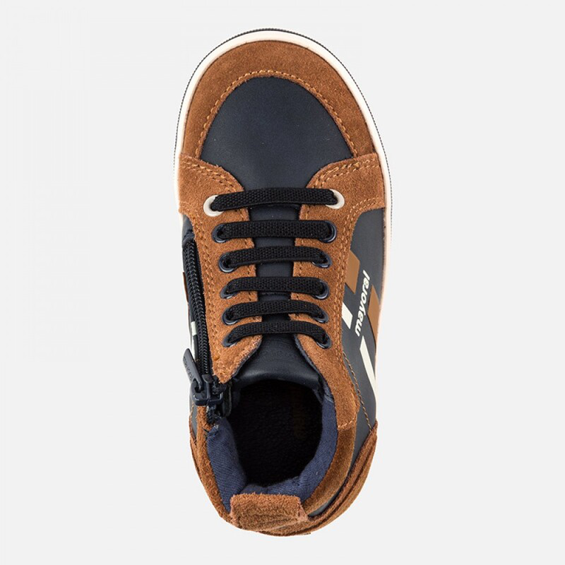 Mayr junior sn.boot image number null