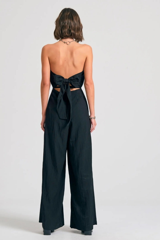 Jumpsuit image number null
