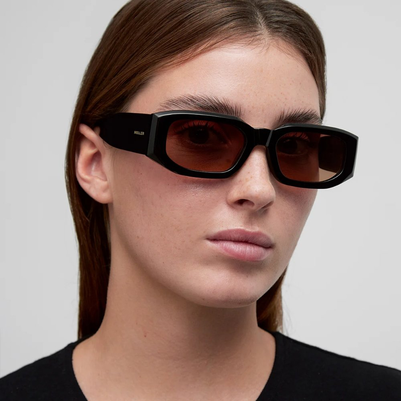 Meller kira unisex polaroid &gamma;&upsilon;&alpha;&lambda;&iota;ά &eta;&lambda;ί&omicron;&upsilon; &mu;&epsilon; &mu;&alpha;ύ&rho;&omicron; &kappa;&omicron;&kappa;&kappa;ά&lambda;&iota;&nu;&omicron; &sigma;&kappa;&epsilon;&lambda;&epsilon;&tau;ό &kappa;&alpha;&iota; &kappa;&alpha;&phi;έ &phi;&alpha;&kappa;ό kir-tutgbrown, black brown-null