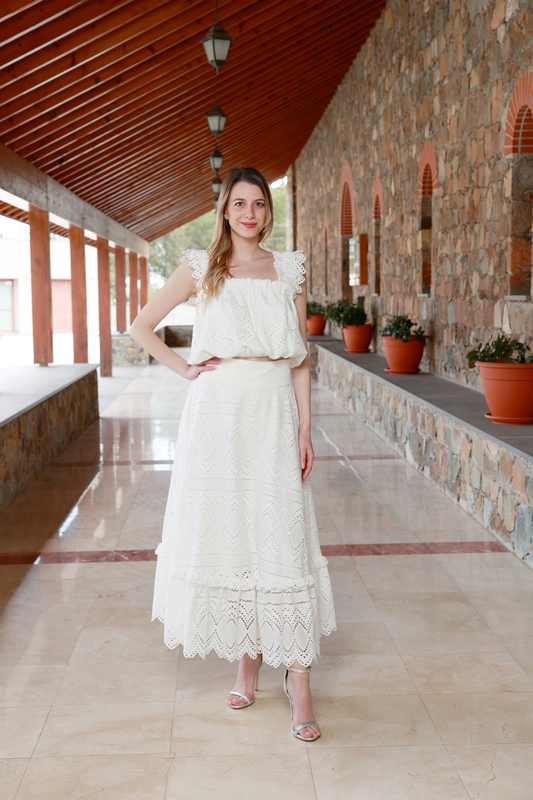 Blouse cropped image number null