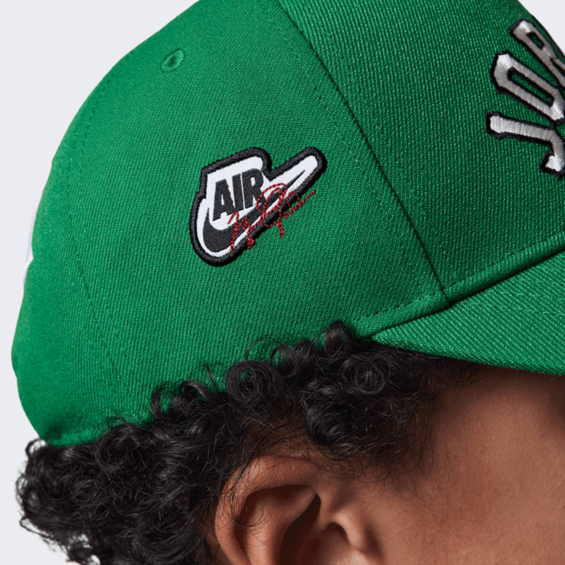 Signature curvebrim-null