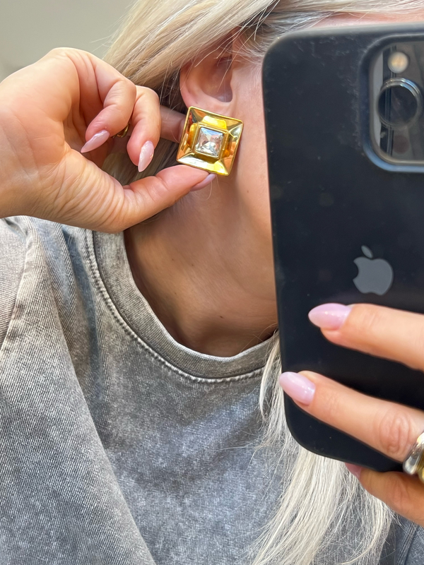 "alessia" earrings-null