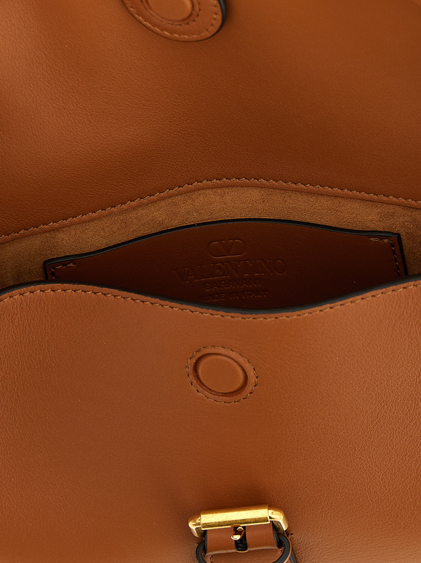 Brown calfskin shoulder bag-null