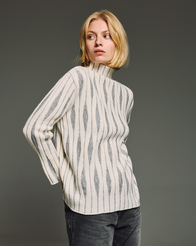 Tailor made rombus knit sweater-null