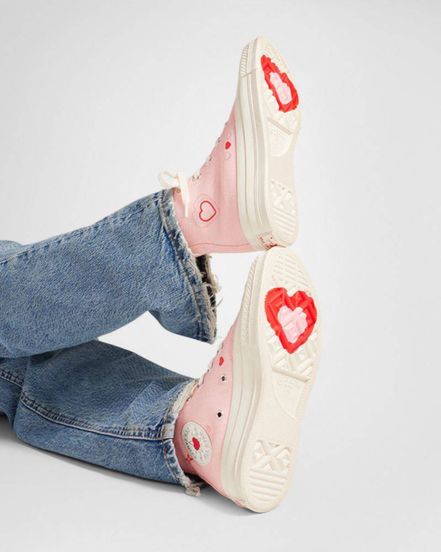 Chuck 70 y2k hearts image number null