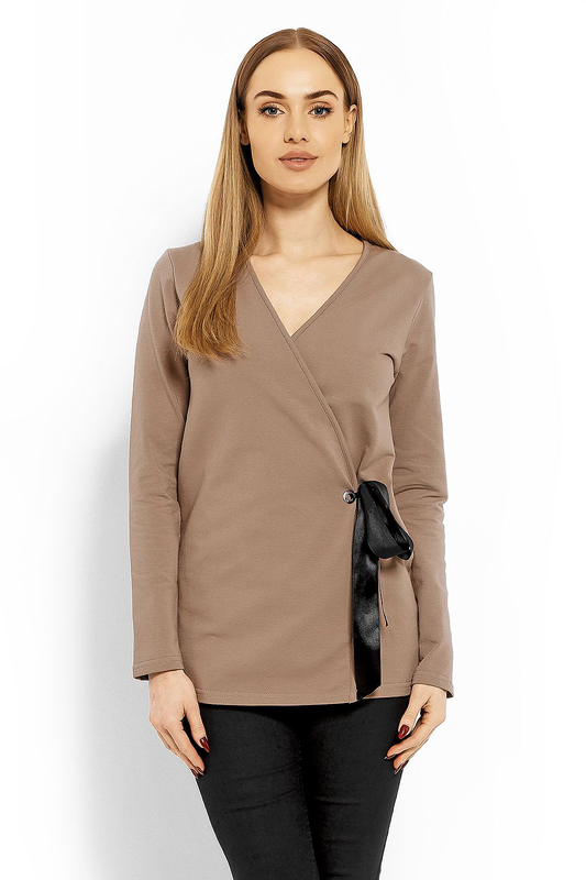 Blouse model 113172 peekaboo image number null