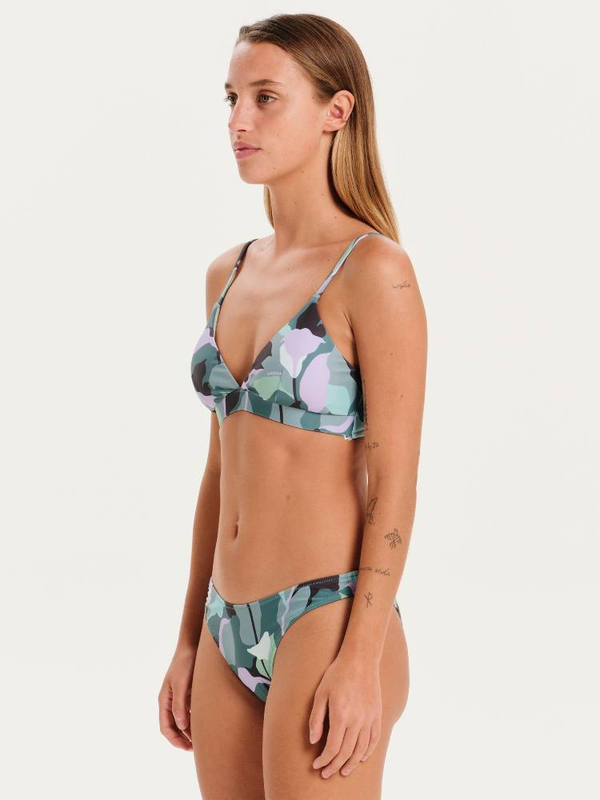 Women's bikini-null