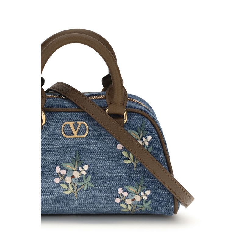 Blue fabric handbag-null