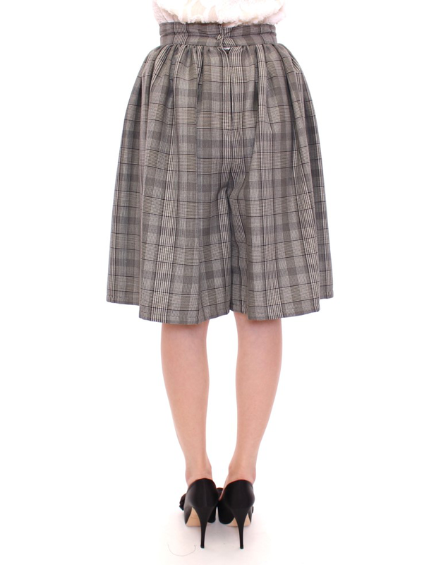 Gray checkered wool shorts skirt-null