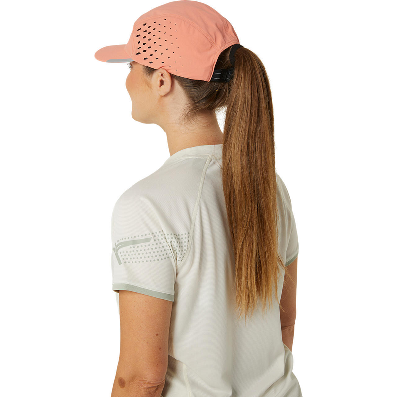 Asics unisex ultra lightweight running cap (3013a974-600)-null