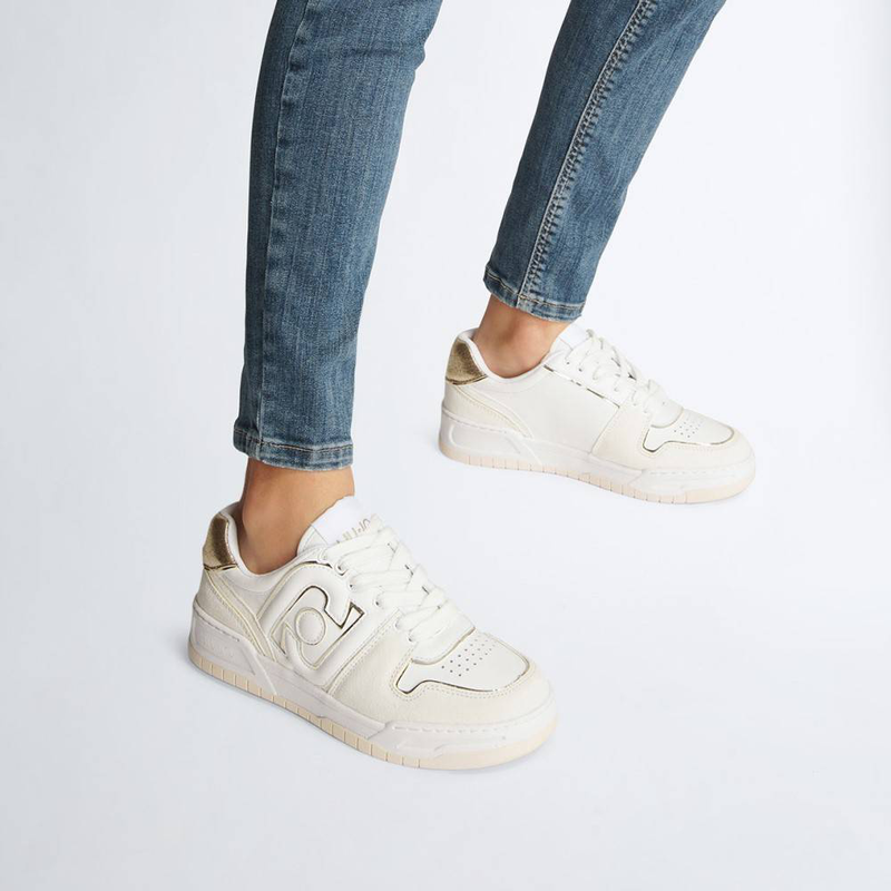 Leather basketball sneakers with maxi logo-null