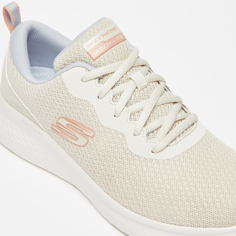 Skechers best chance-null