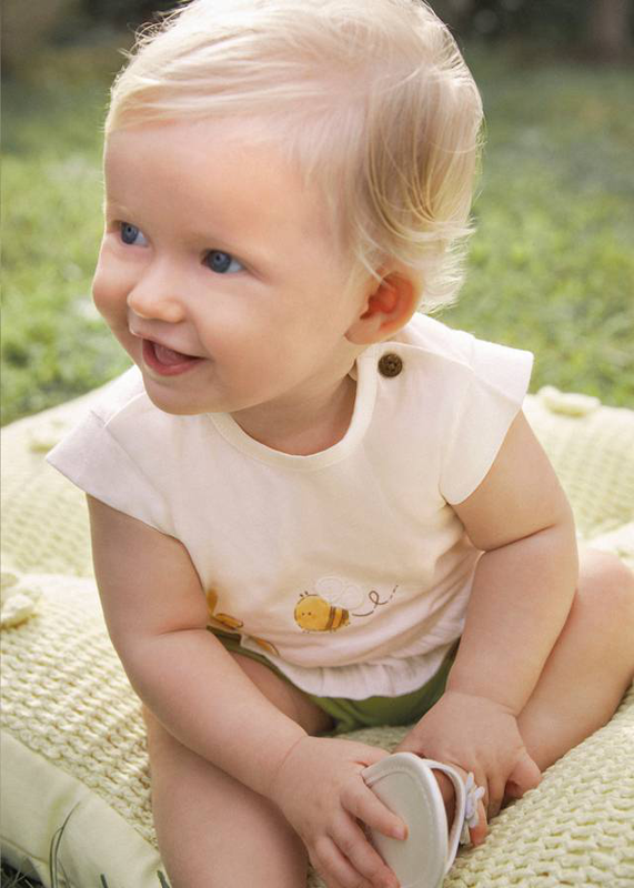 &Sigma;&epsilon;&tau; &mu;&alpha;&kappa;&omicron; 4 &tau;&epsilon;&mu;&alpha;&chi;&iota;&alpha;-null