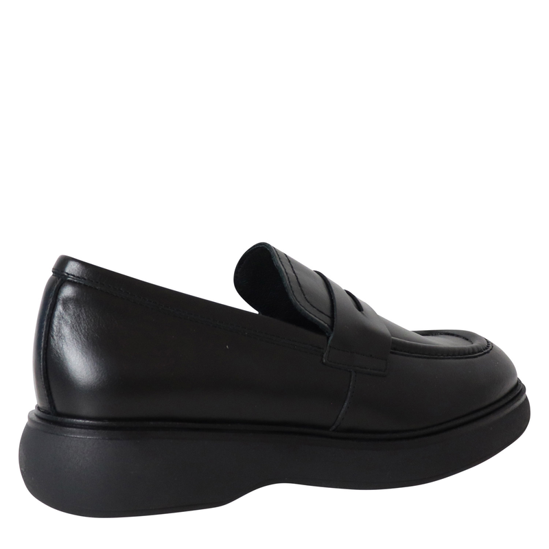 Wikers &gamma;&upsilon;&nu;&alpha;&iota;&kappa;&epsilon;ί&omicron; loafer-null