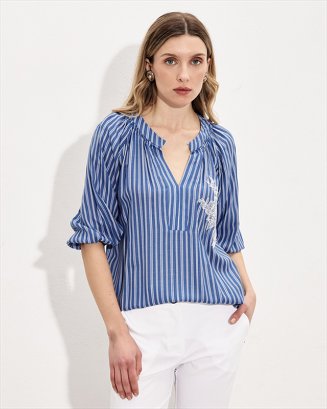 Blouse stripe lace image number null