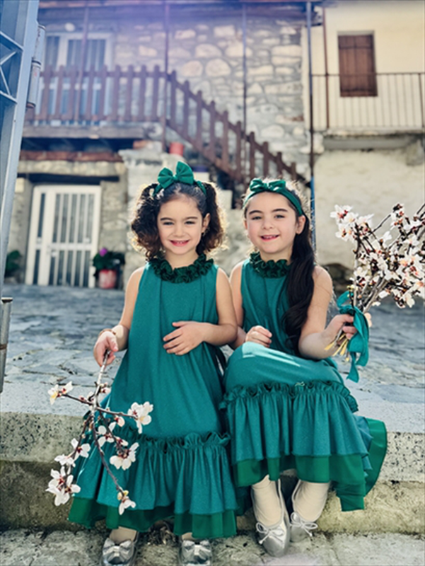 Kids dress-null