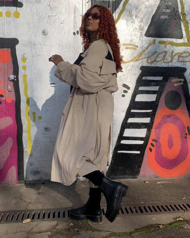 Dr. Martens audrick chelsea nappa lux shoes image number null