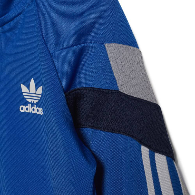 Adidas tracksuit-null