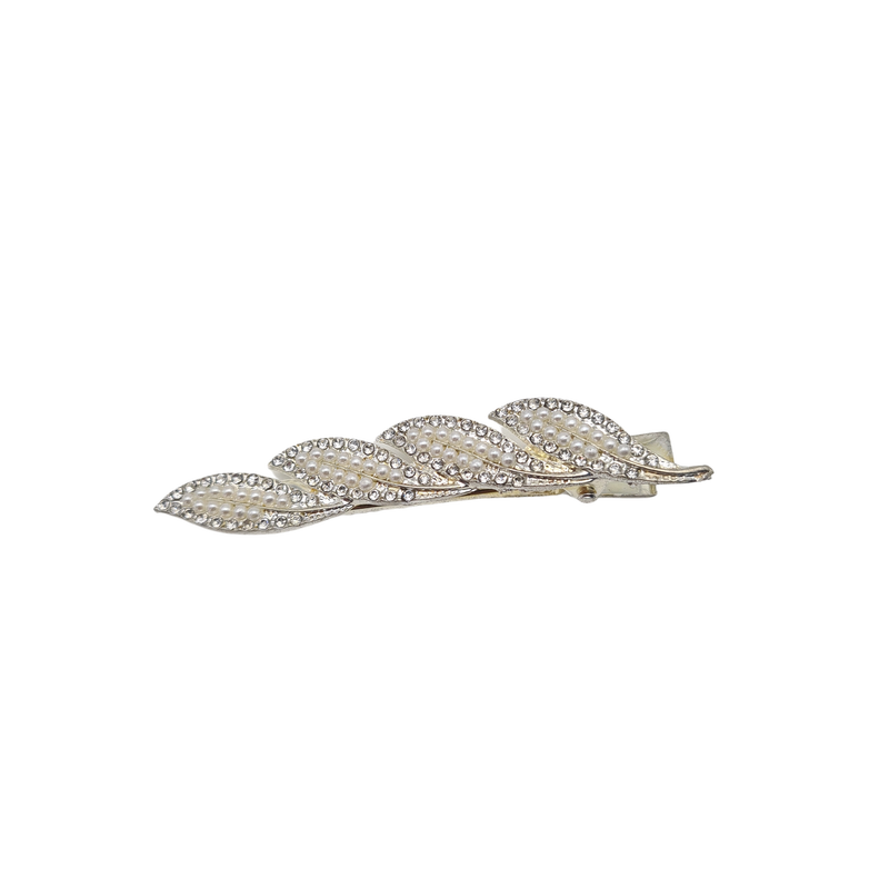 Women hair accessories clip with purls image number null