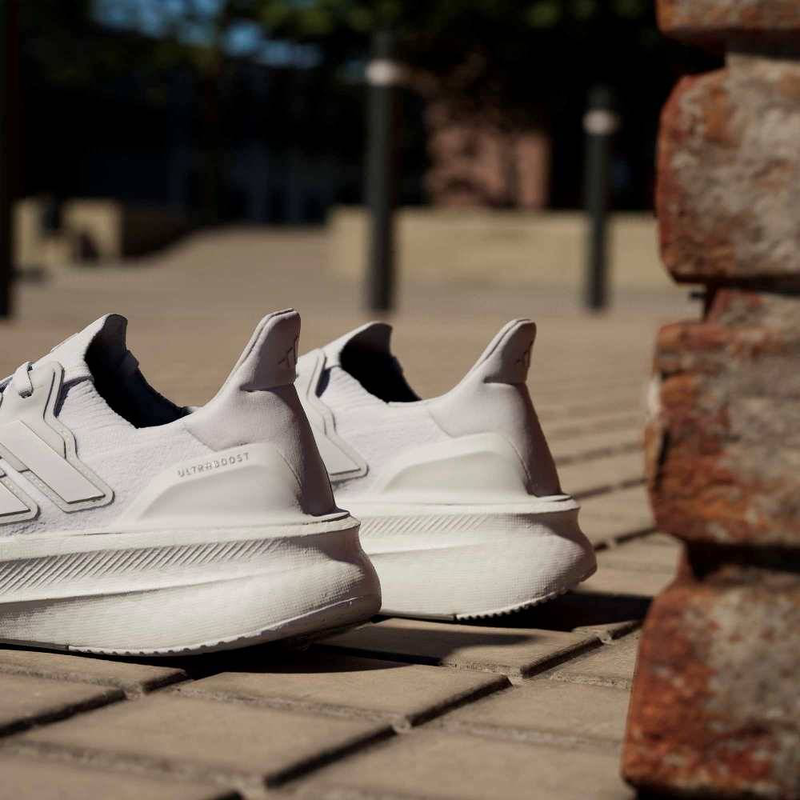 Ultraboost 5 women-null