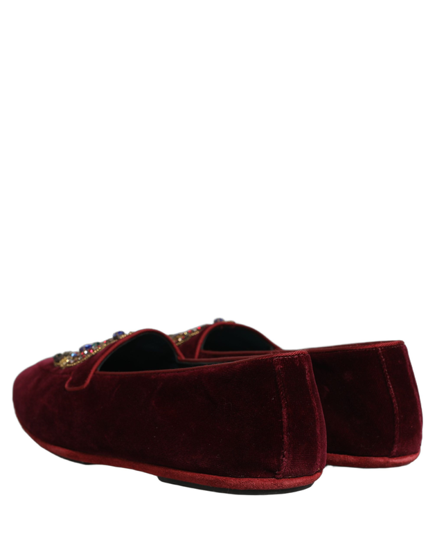 Burgundy velvet crown slip on loafers shoes-null