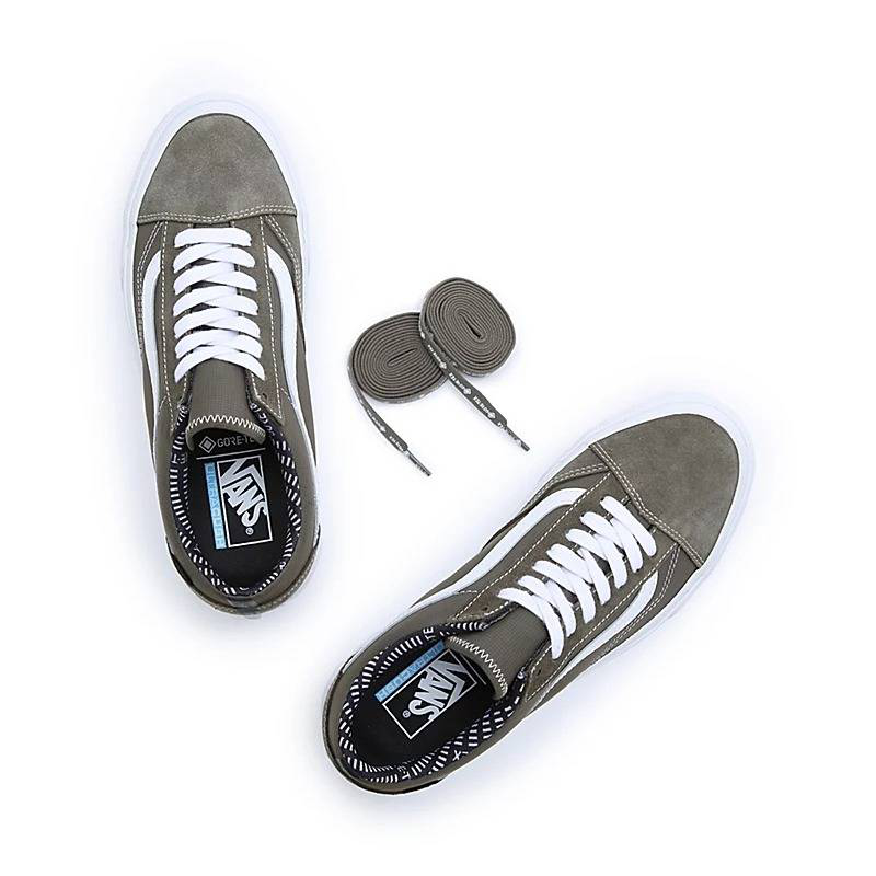 Old skool gore-tex shoes-null