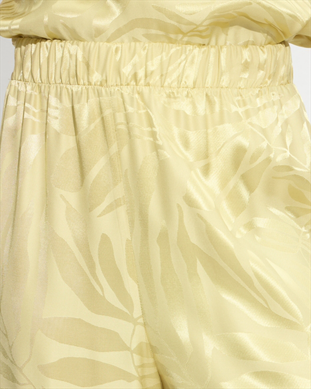 Embossed trouser satin-null