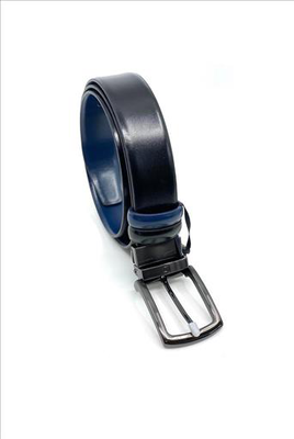 Reversible leather belt with contrast colour