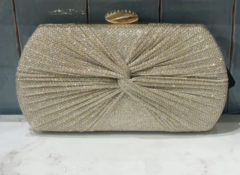 Clutch bag image number null