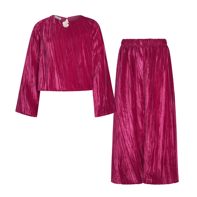 &Sigma;&epsilon;&tau; &kappa;&omicron;&rho;&iota;&tau;&sigma;&iota; &mu;&nu;, Pink, medium