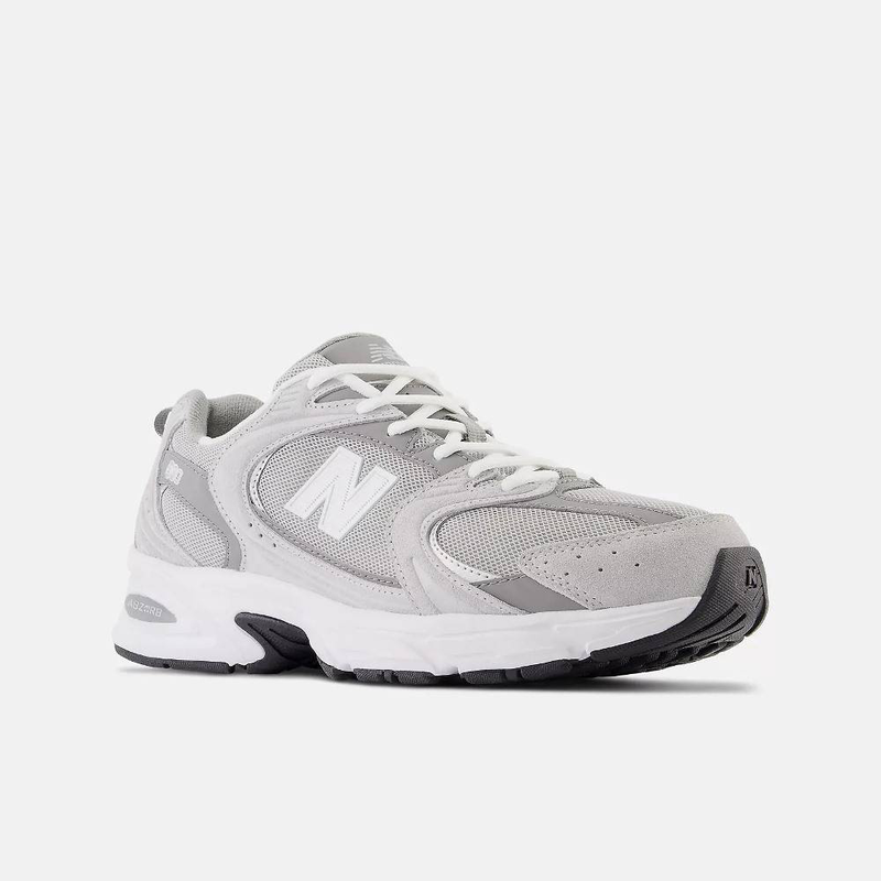 530 sneakers-null