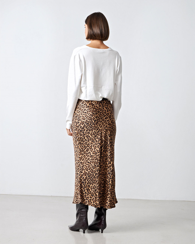 Skirt long animal print image number null
