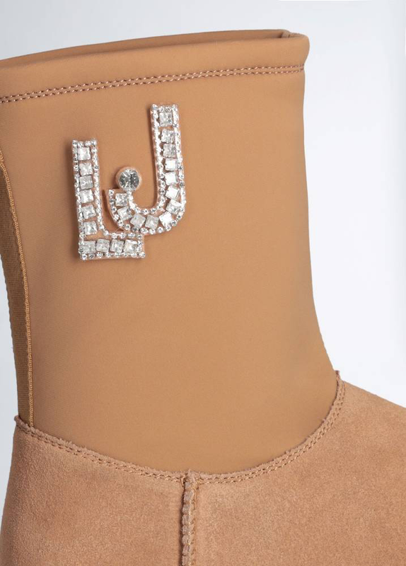 Product image: Jane 02 - warm ankle boots with bejewelled logo-null