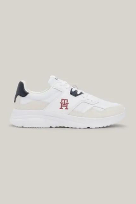 Modern runner shoes