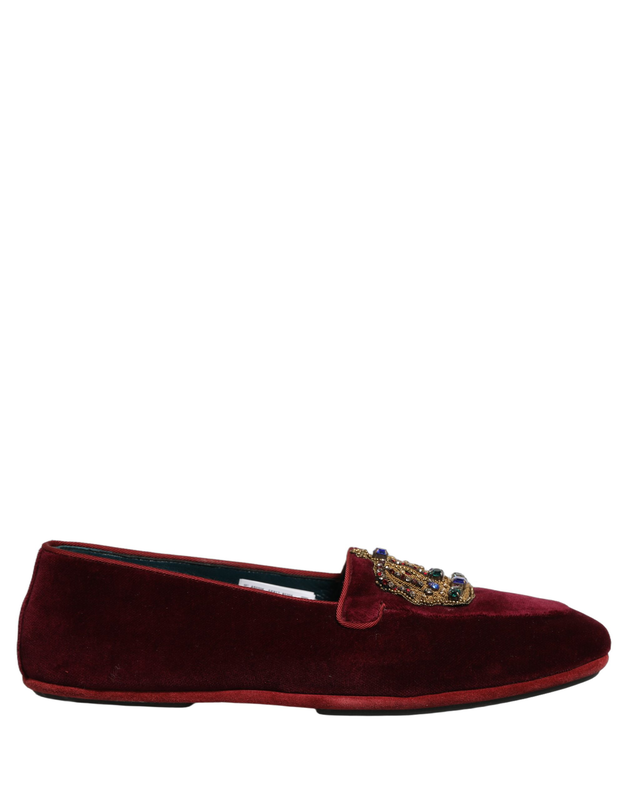 Burgundy velvet crown slip on loafers shoes-null