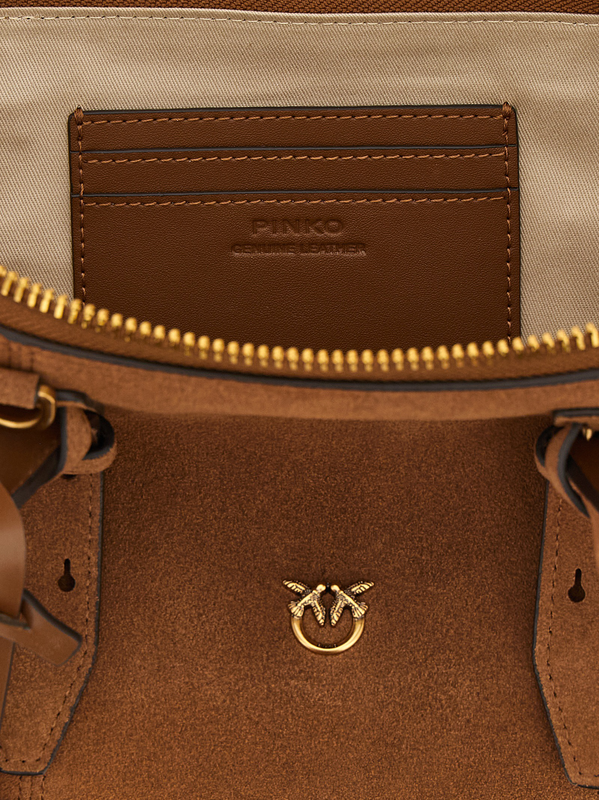 Brown cowhide shoulder bag-null