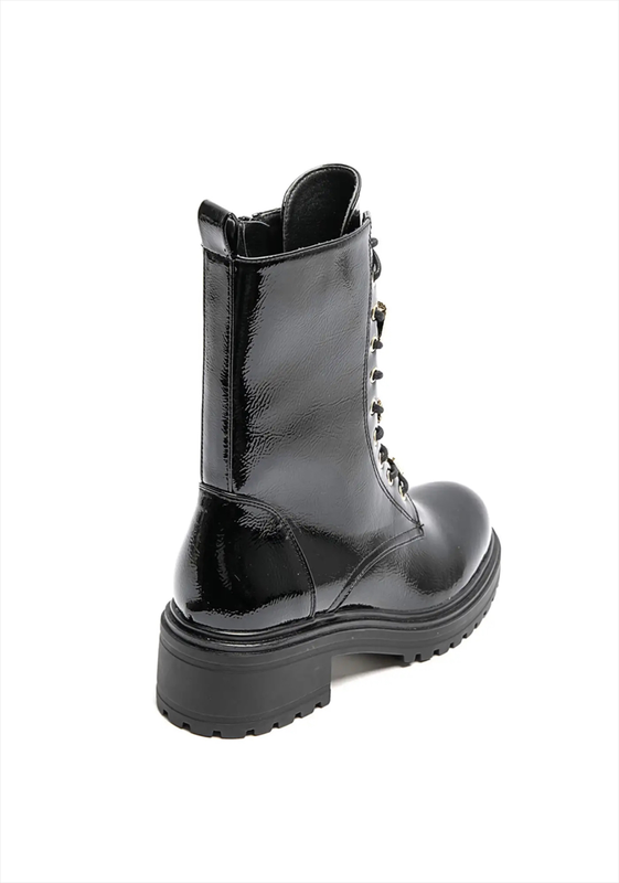 Lace up patent boots-null