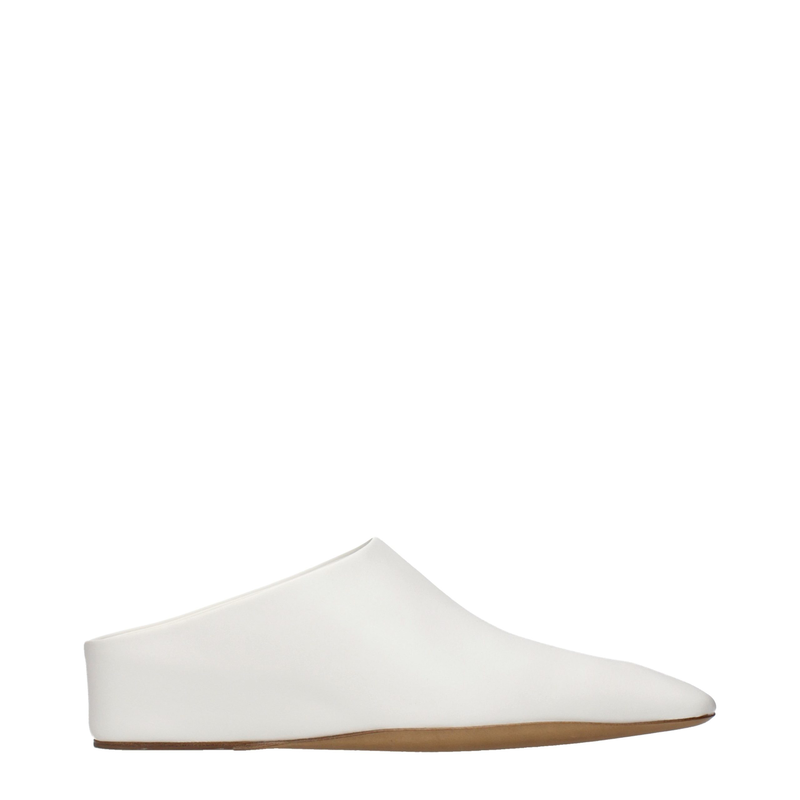 White leather slippers-null