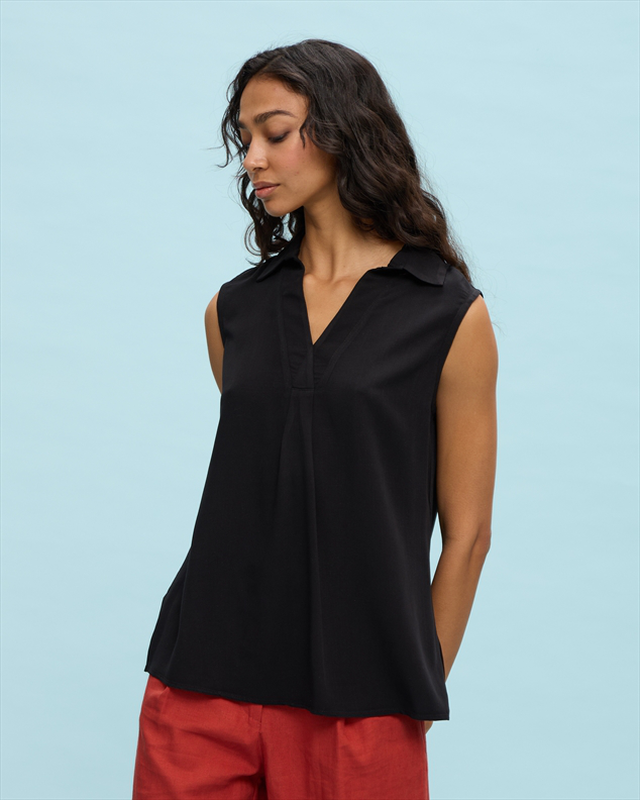 Blouse sleeveless image number null