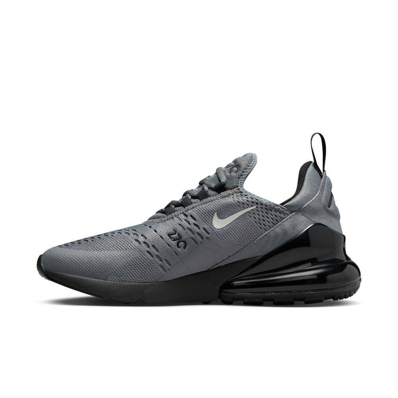Nike Air max 270 image number null