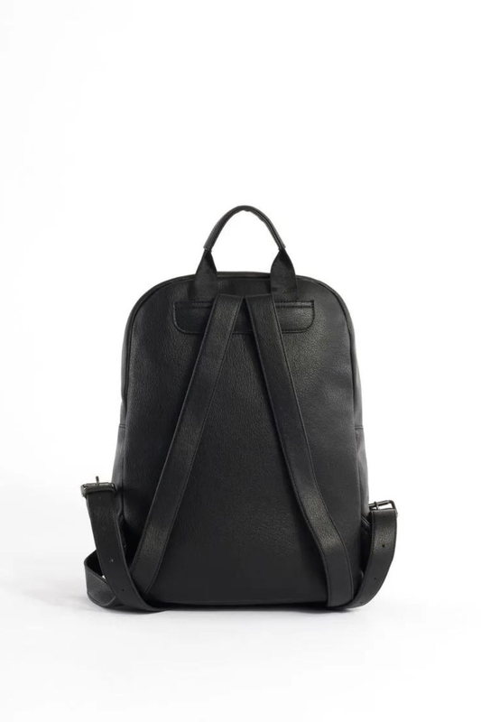 Gaudi backpack image number null