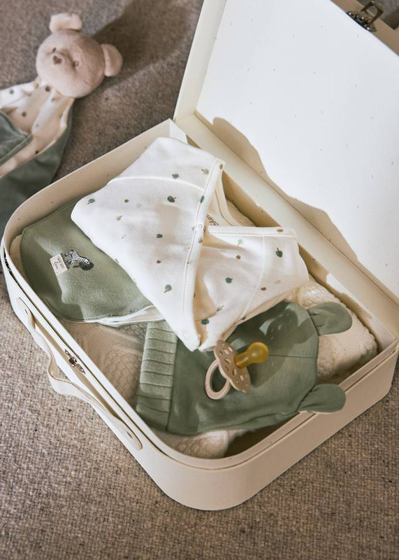 &Sigma;&epsilon;&tau; &nu;&epsilon;&omicron;&gamma;&epsilon;&nu;&nu;&eta;&tau;&omicron;&upsilon; &mu;&pi;&epsilon;&zeta; &chi;&alpha;&kappa;&iota;-null