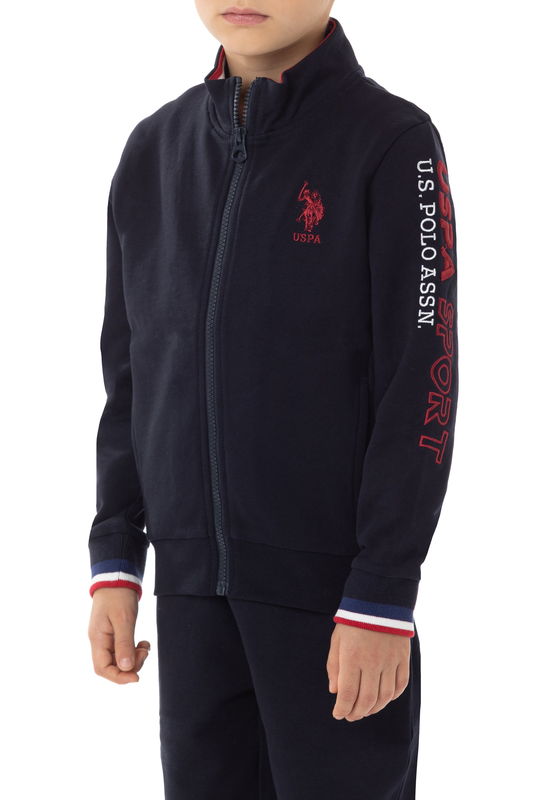 Sweater boys image number null