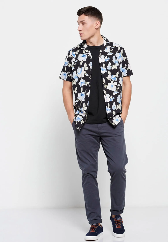 Funkybuddha resort shirt image number null
