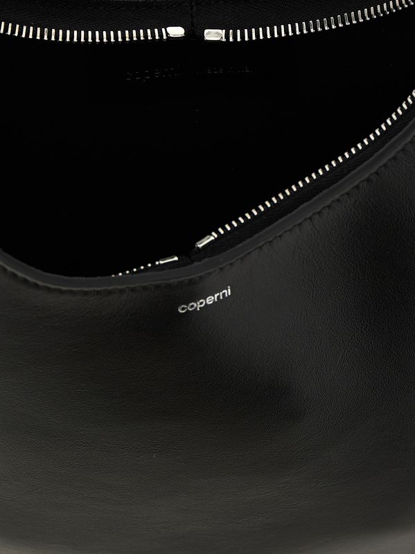 Black cowhide shoulder bag-null
