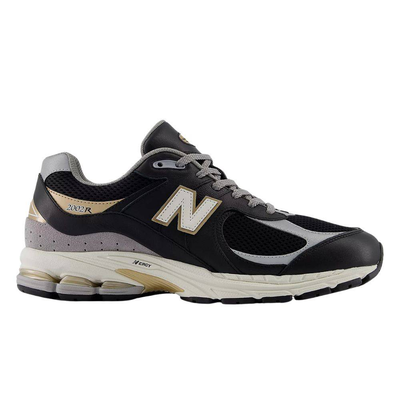 2002r lifestyle sneakers, Black / Grey, medium