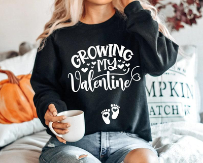 Sweatshirt  growing valentine with feet, Black, medium