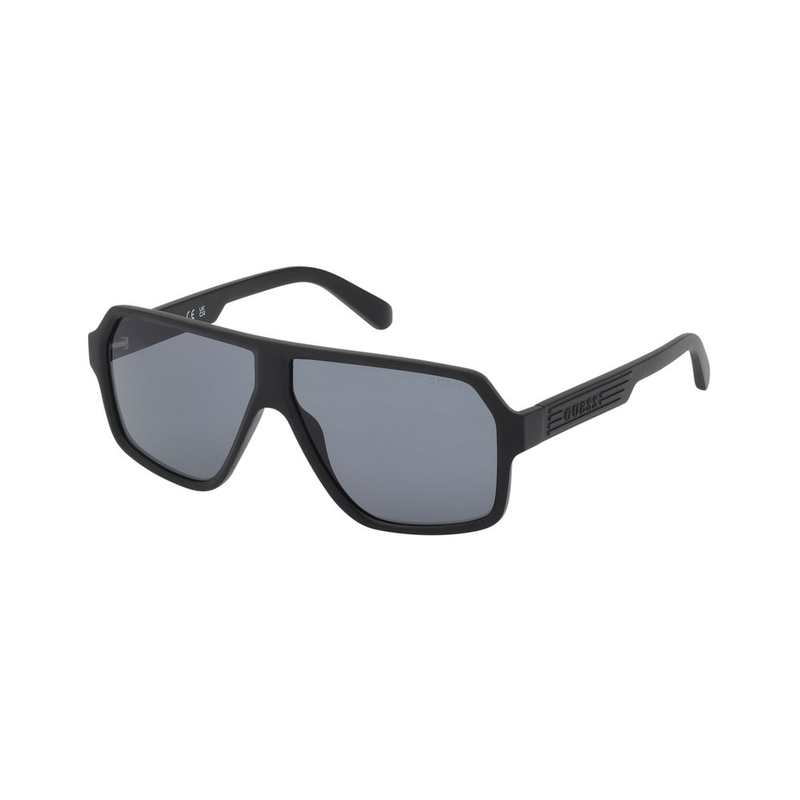Black resin sunglasses-null