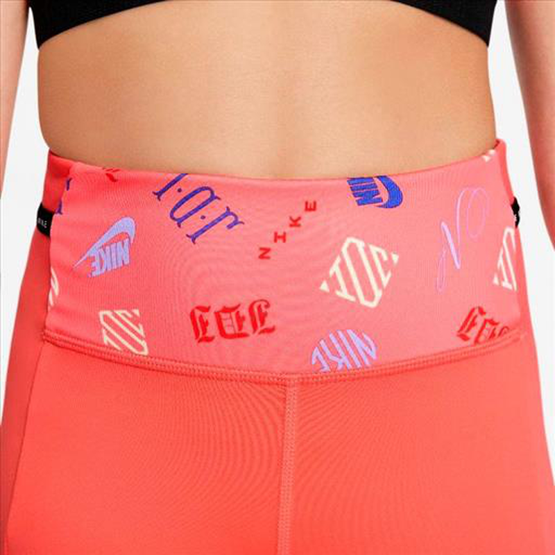 Nike Dri-FIT one luxe image number null